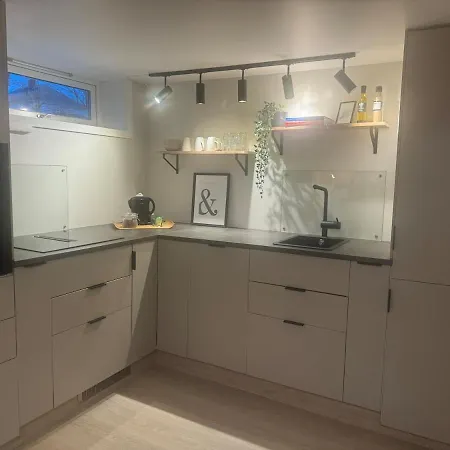 Cosy And Spacious Close To Centre Appartamento *